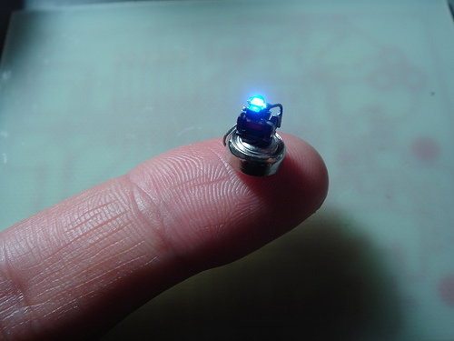 A tiny Joule Thief made for a single coin battery that can power an LED.
